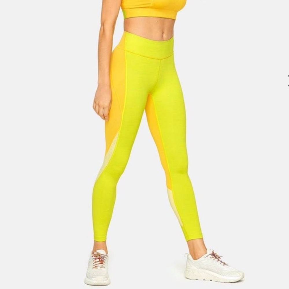 Outdoor Voices Leggings